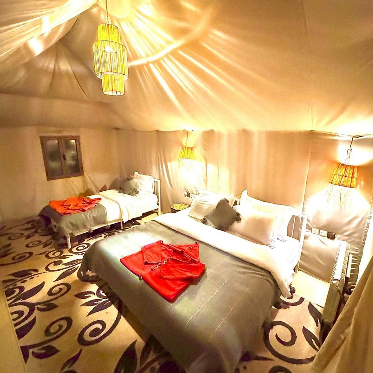 Merzouga Pearl Luxury Camp Exterior photo